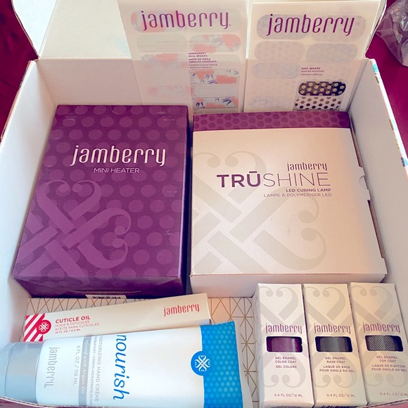 Jamberry Nail Kit Set - Wraps and Gel Trushine *NEW - Picture 1 of 7